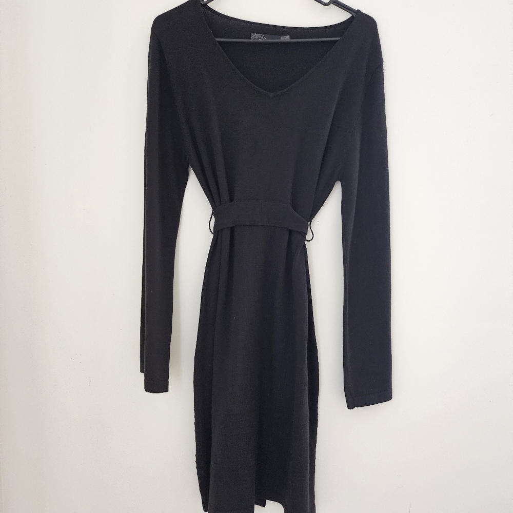 Prana Black Long Sleeve V-Neck Belted Women’s Dress With Bell Sleeves Size L